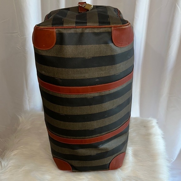 Elegant Striped Black and Brown Duffel Bag - Picture 8 of 12